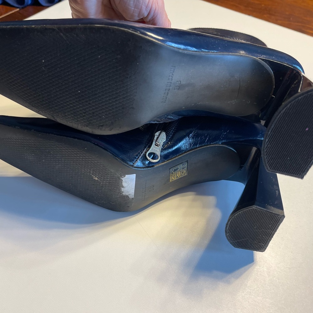 L’Intervalle | NAVY Patent leather ankle boots - Picture 10 of 11